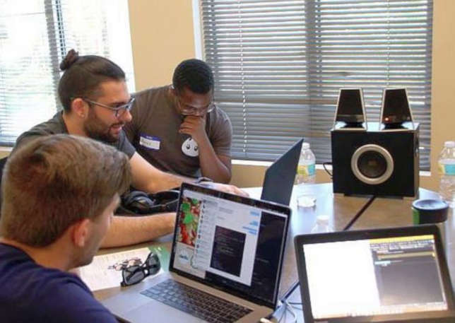  Florida University's Hackathon Adds Crash Courses in Tech