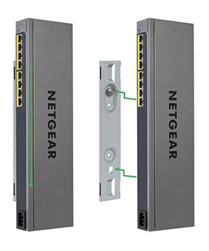 The GS408EPP's design allows for two switches to be mounted in a single 1U rack slot.