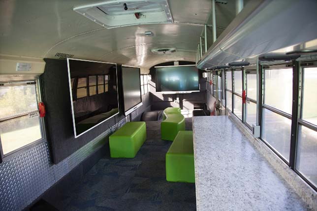 Newington Public Schools has outfitted a bus to turn it into a mobile technology lab ready to host lessons in basic computing applications, robotics and 3D printing.