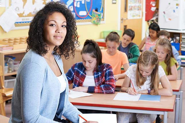 Report: Do Low School Accountability Grades Drive Teachers Away?