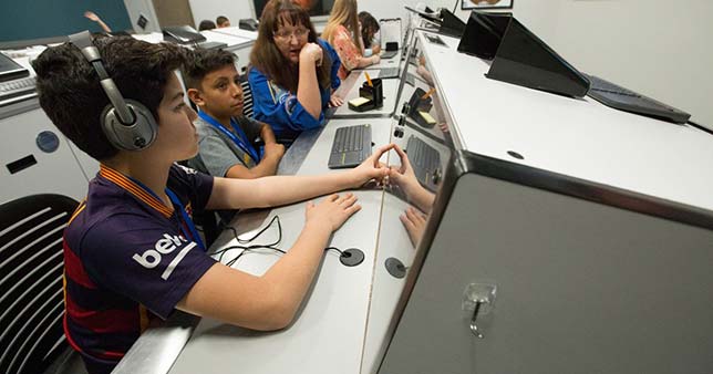 The Challenger Learning Center of Las Cruces running a space mission. Source: Challenger Learning Center.